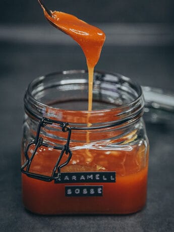 Karamellsoße aus veganen Zutaten
